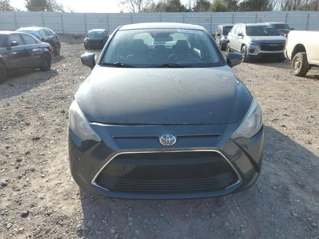 2017 TOYOTA YARIS IA   