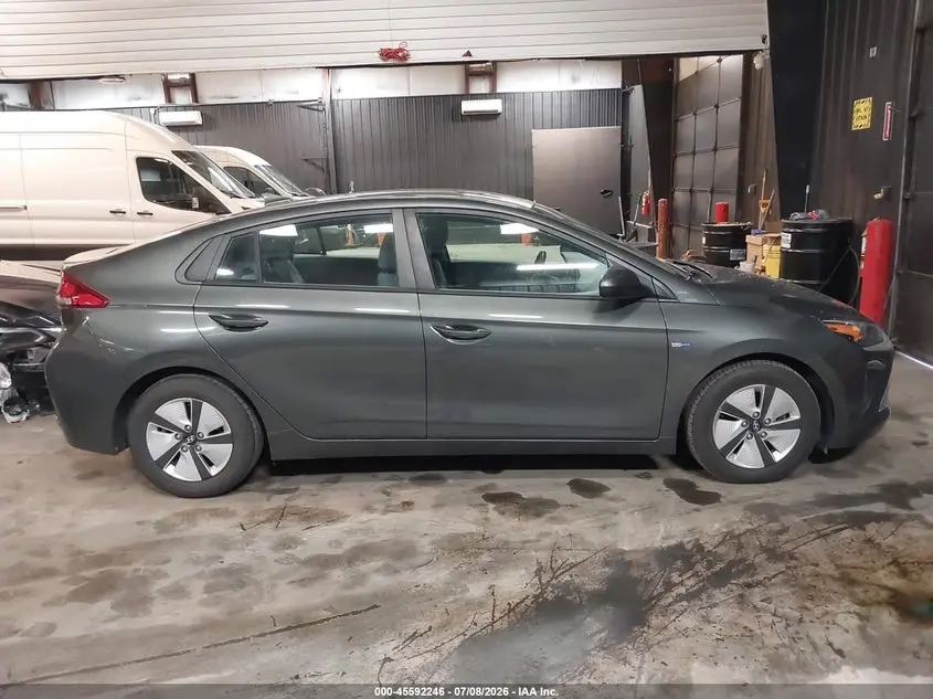 2020 HYUNDAI IONIQ HYBRID BLUE