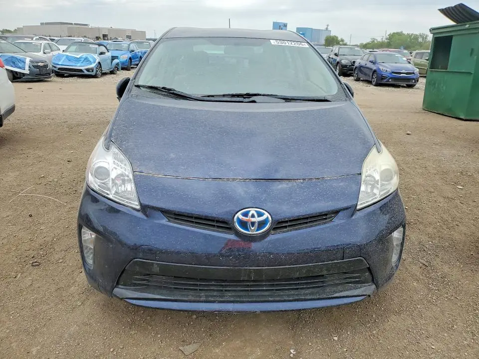 2014 TOYOTA PRIUS THREE  
