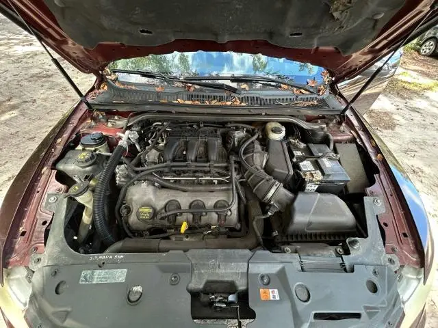 2010 FORD TAURUS LIMITED  