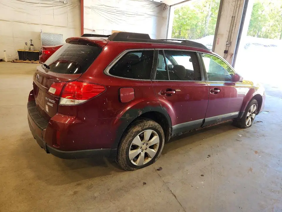 2011 SUBARU OUTBACK 2.5I PREMIUM  