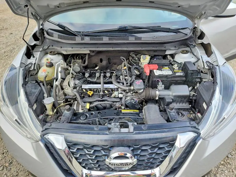 2019 NISSAN KICKS SV  