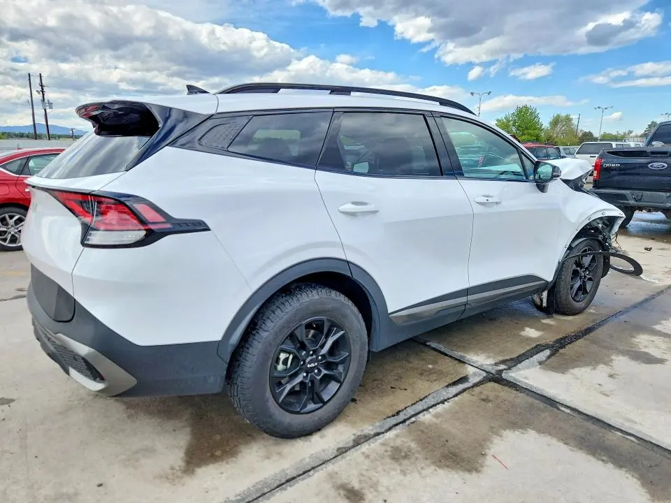 2024 KIA SPORTAGE X-PRO  
