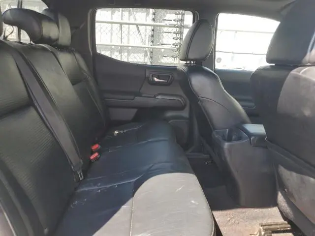 2018 TOYOTA TACOMA DOUBLE CAB  