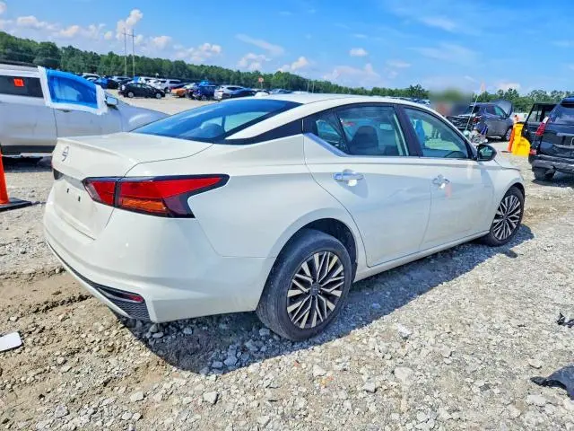 2025 NISSAN ALTIMA SV  