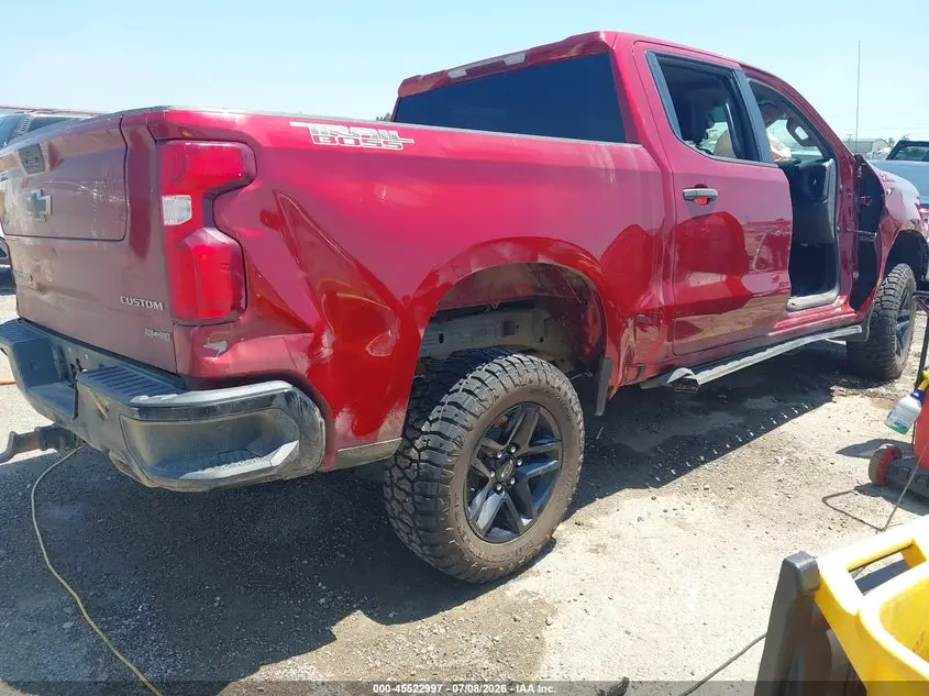 2021 CHEVROLET SILVERADO 1500 4WD  SHORT BED CUSTOM TRAIL BOSS