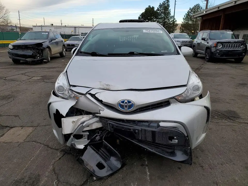 2015 TOYOTA PRIUS V   
