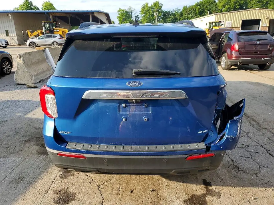 2021 FORD EXPLORER XLT  