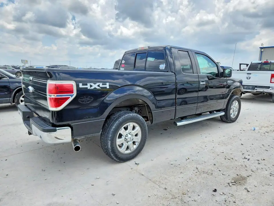 2013 FORD F150 SUPER CAB  