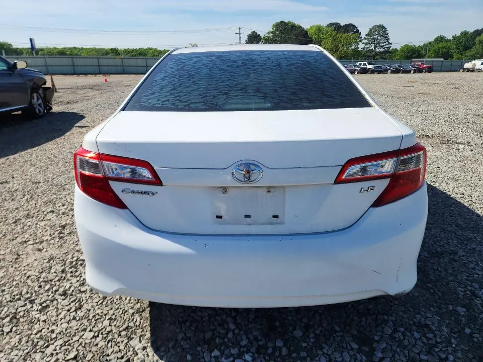 2012 TOYOTA CAMRY LE  