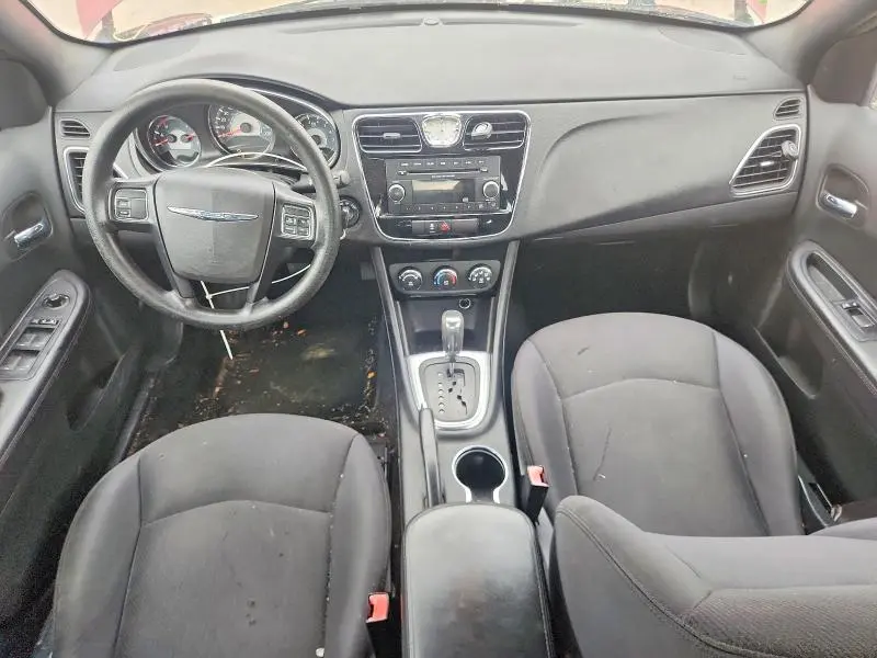 2014 CHRYSLER 200 LX  