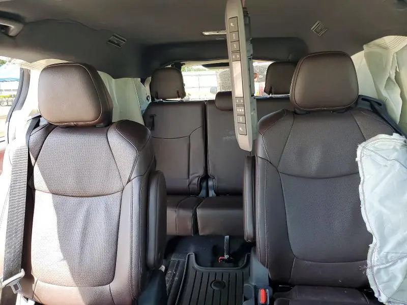 2021 TOYOTA SIENNA PLATINUM 7-PASSENGER  