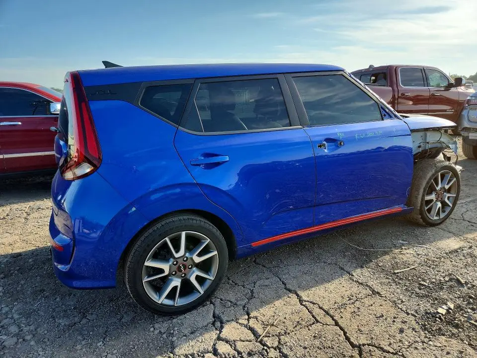 2022 KIA SOUL GT-LINE TURBO  