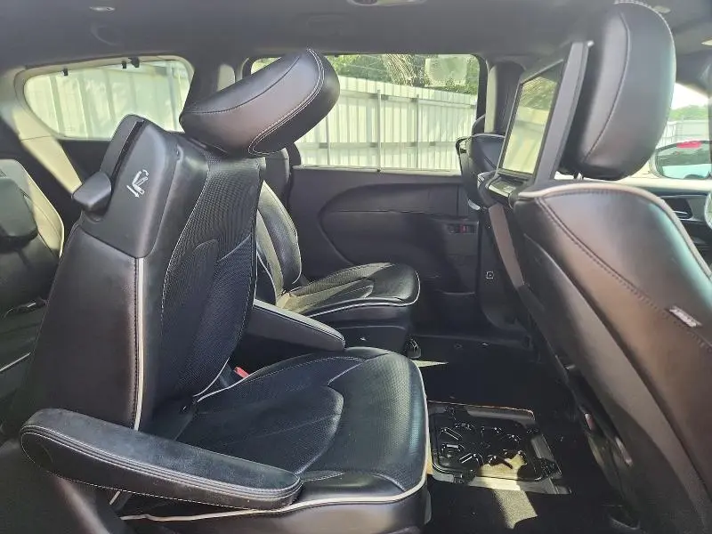 2020 CHRYSLER PACIFICA HYBRID LIMITED  
