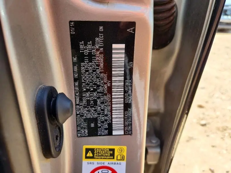 2014 TOYOTA HIGHLANDER LE PLUS  