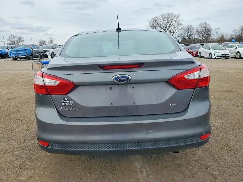2012 FORD FOCUS SE  