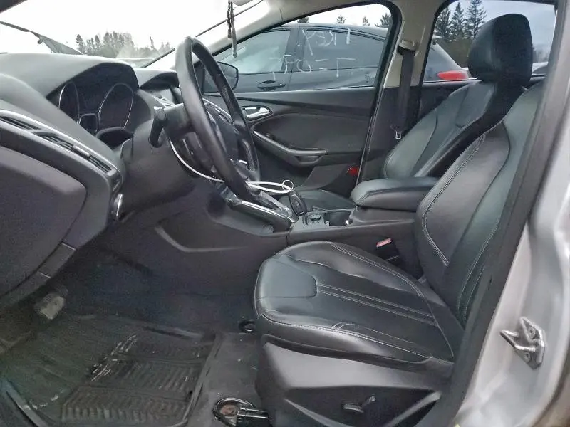 2012 FORD FOCUS TITANIUM  