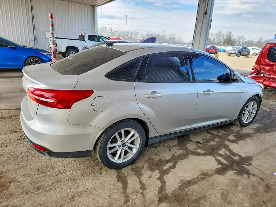 2018 FORD FOCUS SE  
