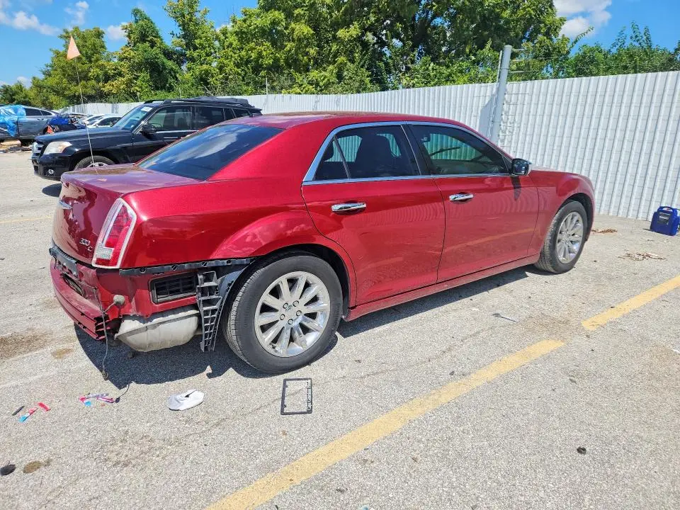 2013 CHRYSLER 300C   