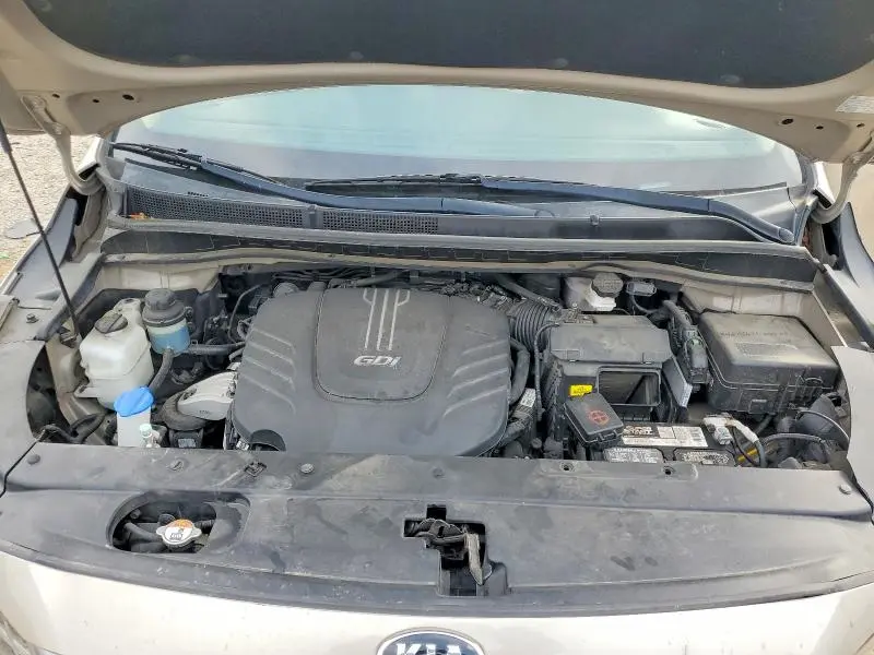 2017 KIA SEDONA LX  