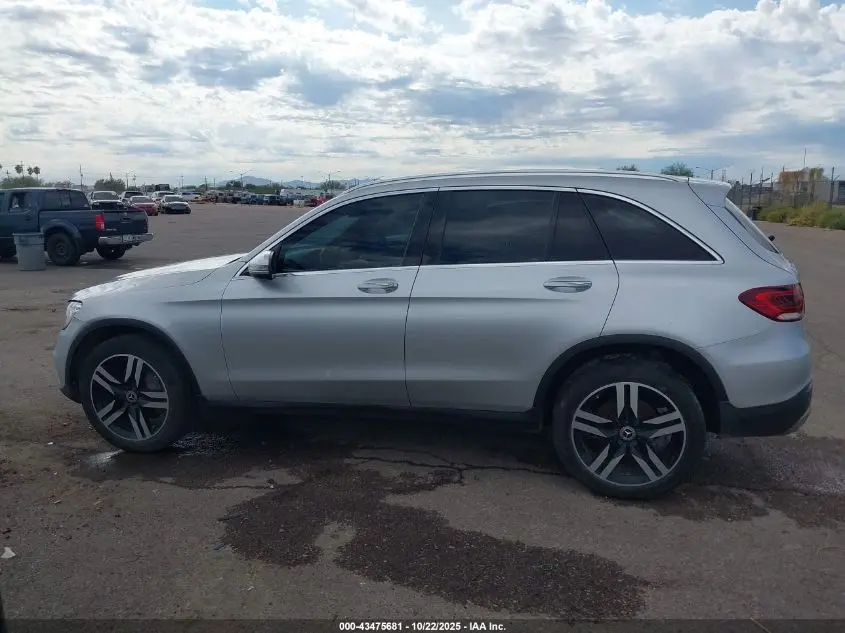 2020 MERCEDES-BENZ GLC 300  