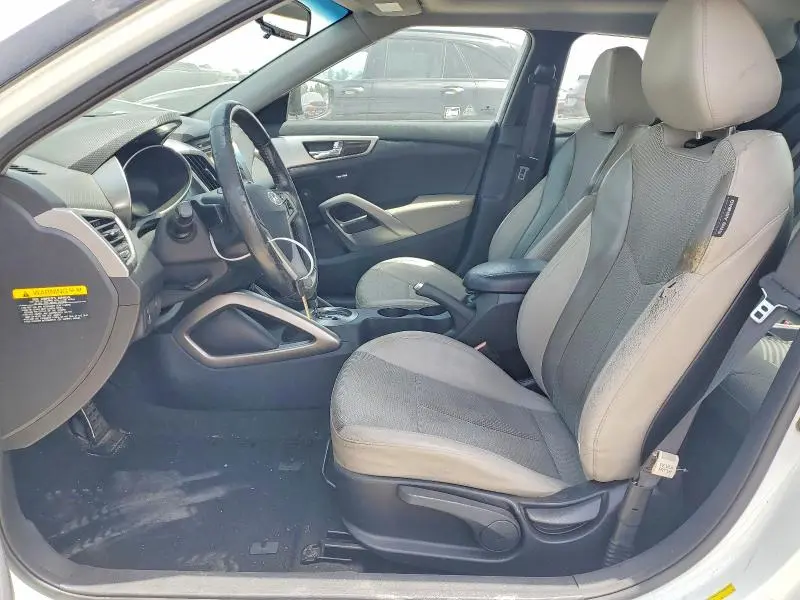 2013 HYUNDAI VELOSTER BASE  