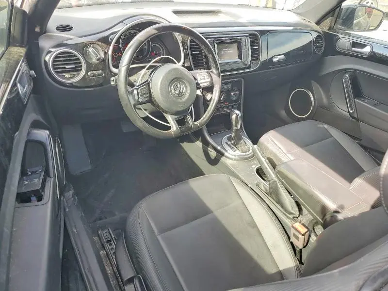 2018 VOLKSWAGEN BEETLE S  
