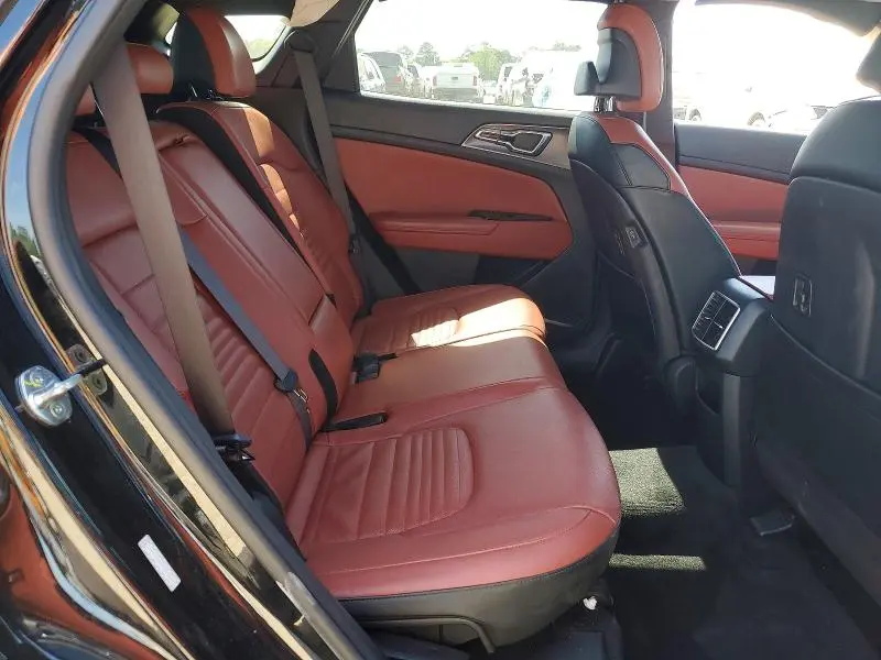 2023 KIA SPORTAGE SX  