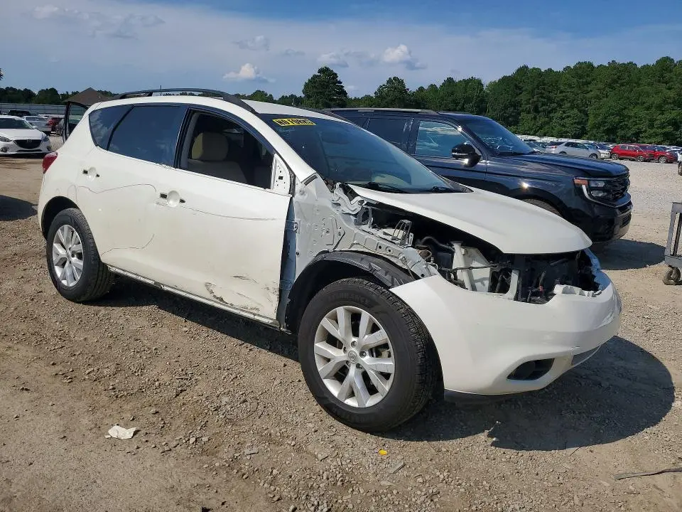 2014 NISSAN MURANO SV  