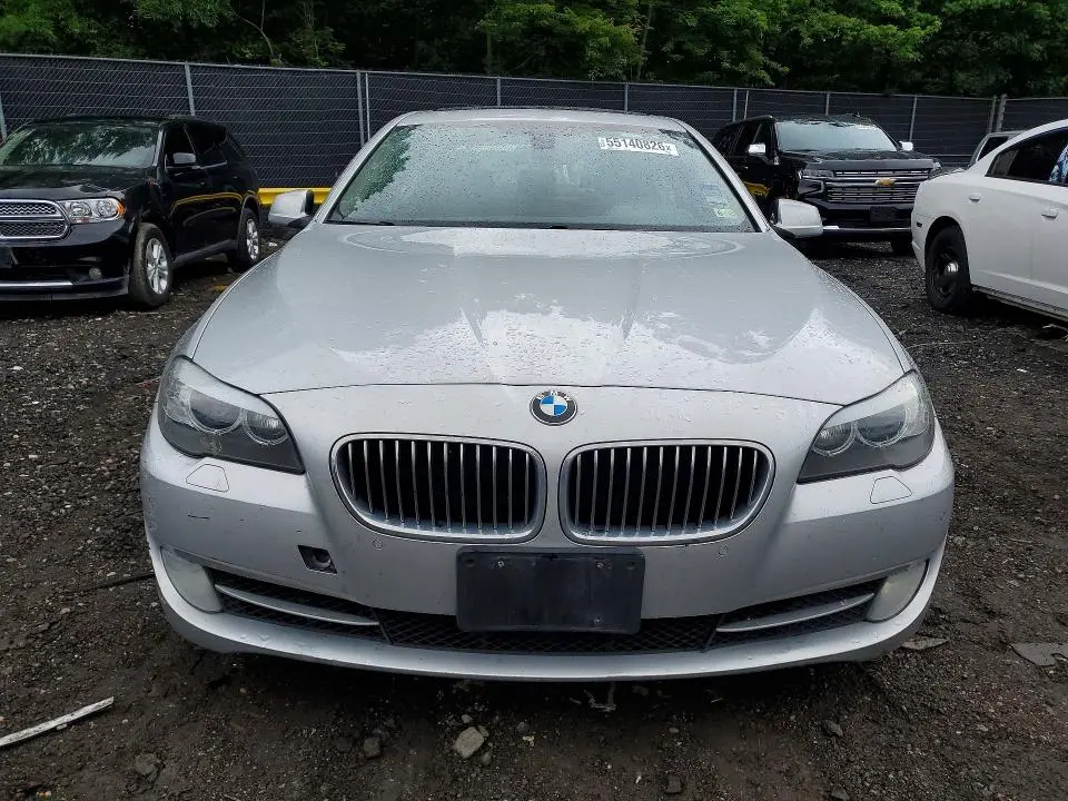 2013 BMW 528 XI  