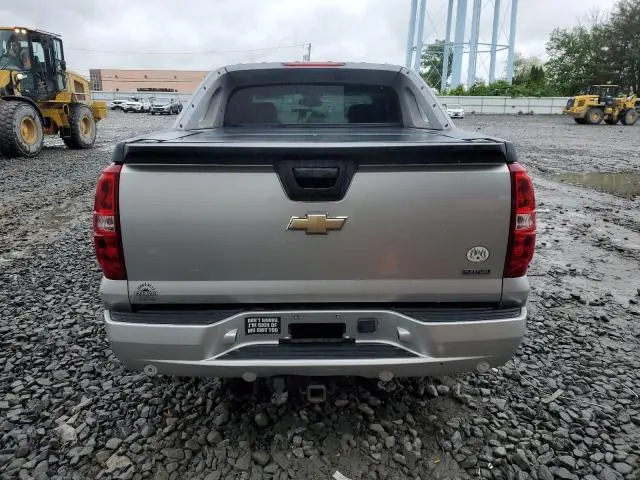 2010 CHEVROLET AVALANCHE LT  