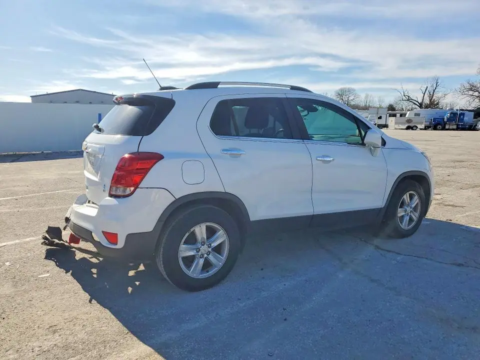 2017 CHEVROLET TRAX 1LT  