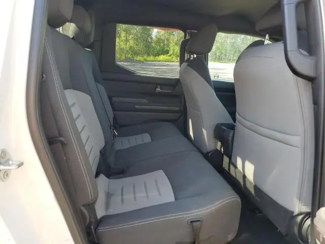 2024 TOYOTA TACOMA DOUBLE CAB  