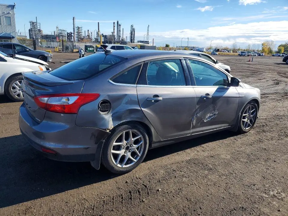 2014 FORD FOCUS TITANIUM  