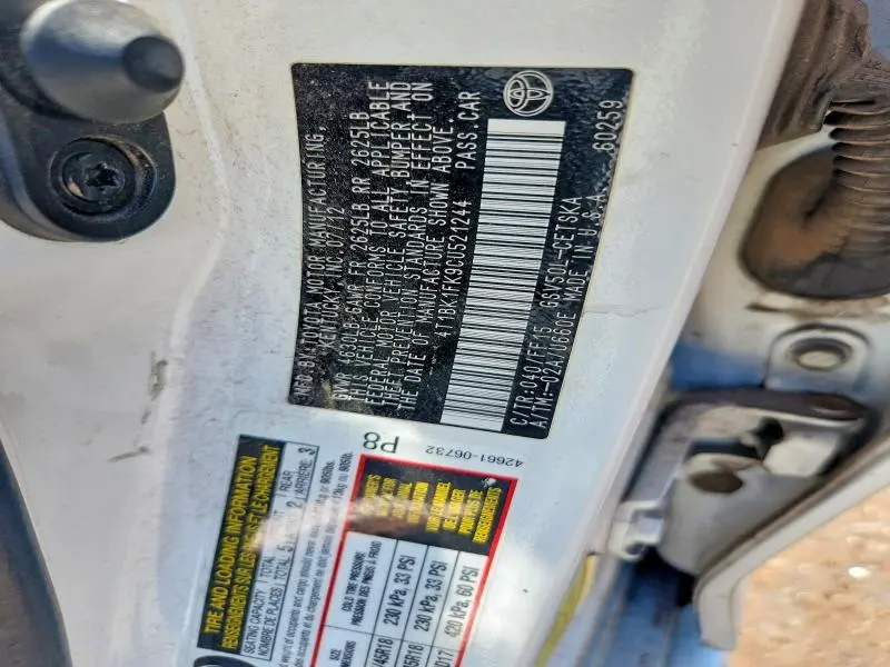 2012 TOYOTA CAMRY SE V6  