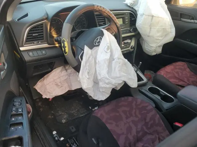 2018 HYUNDAI ELANTRA SE