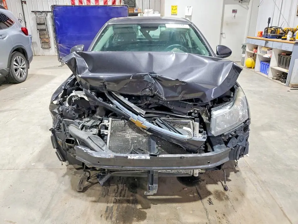 2015 CHEVROLET CRUZE LT  