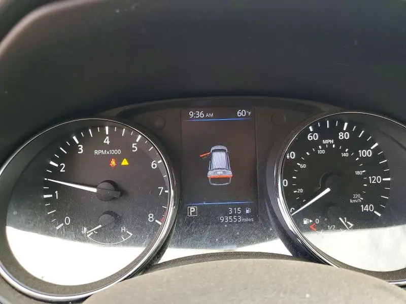 2018 NISSAN ROGUE SV  