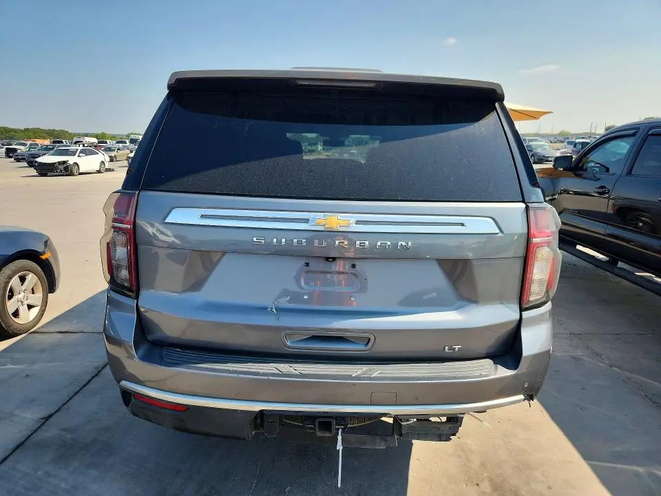 2021 CHEVROLET SUBURBAN C1500 LT  