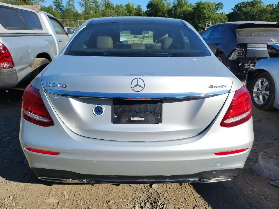 2017 MERCEDES-BENZ E 300 4MATIC  