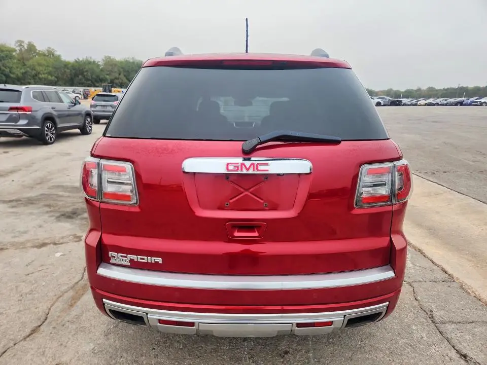 2013 GMC ACADIA DENALI  