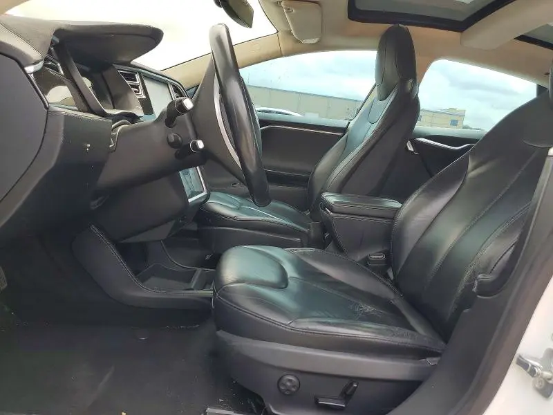 2015 TESLA MODEL S 70D  