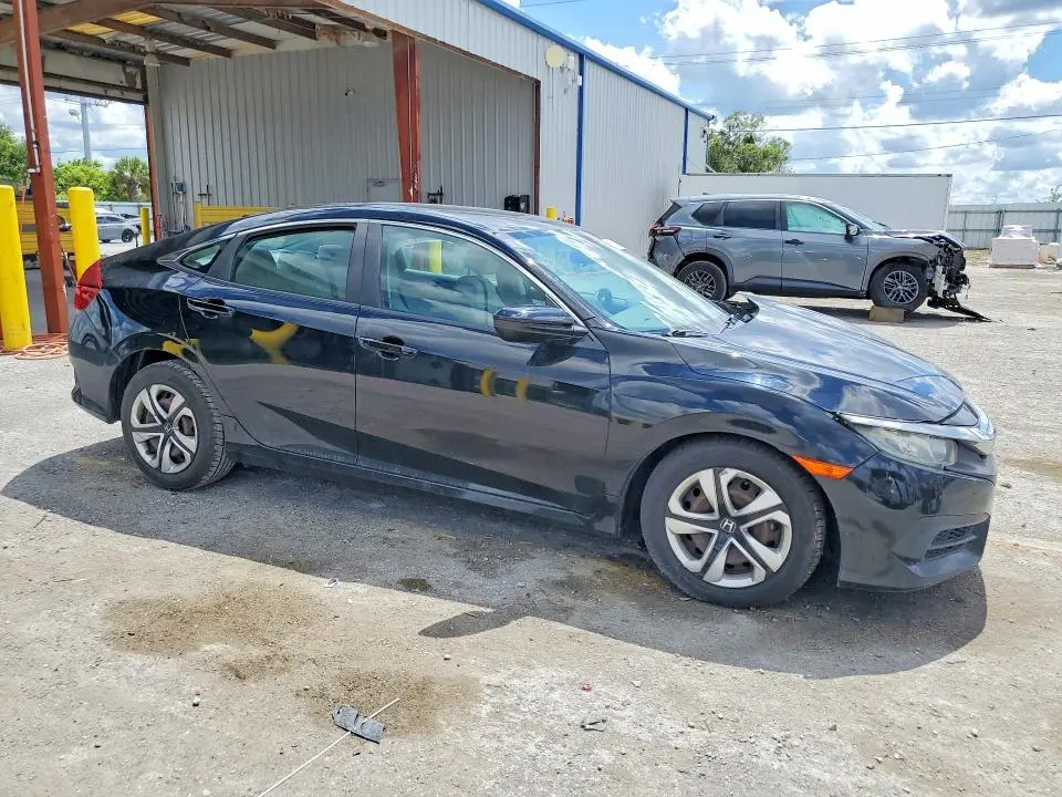 2018 HONDA CIVIC LX  