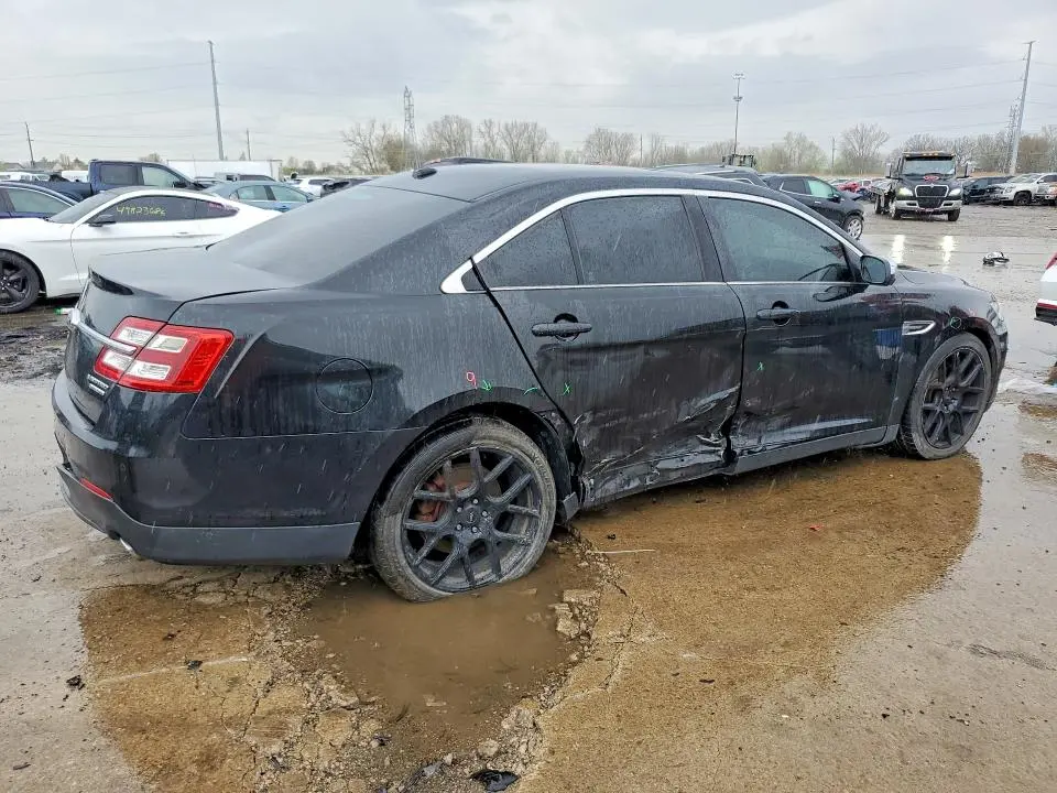 2013 FORD TAURUS LIMITED  