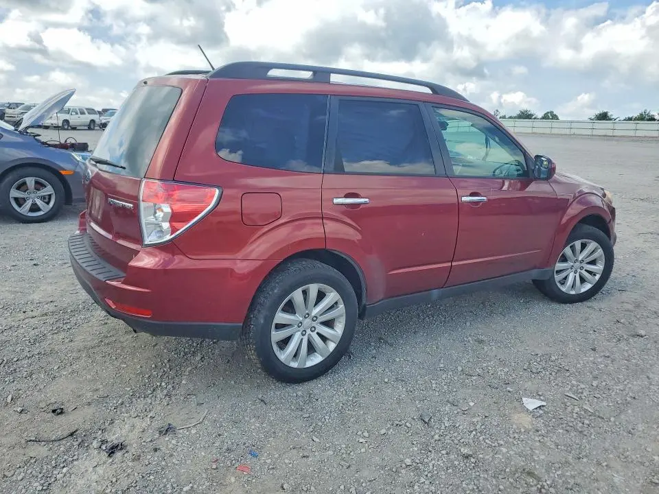 2013 SUBARU FORESTER 2.5X PREMIUM  