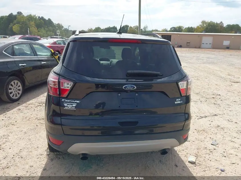 2018 FORD ESCAPE SE