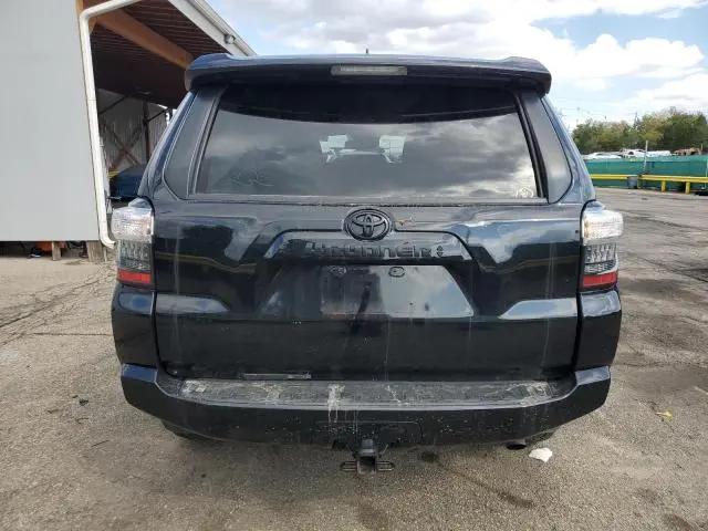 2022 TOYOTA 4RUNNER SR5/SR5 PREMIUM  