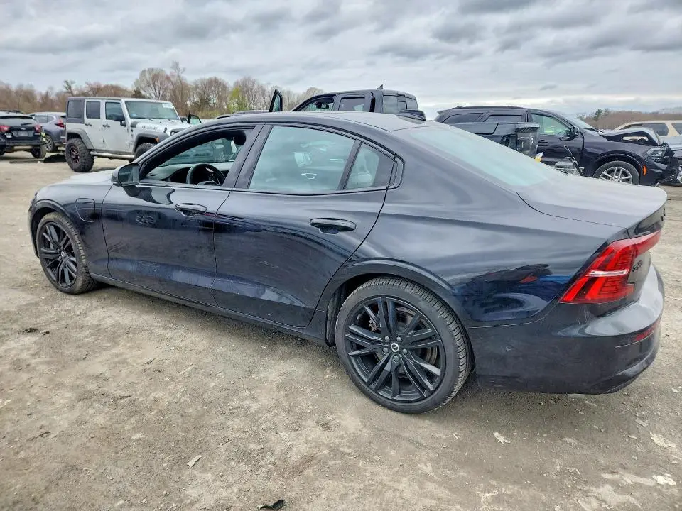 2023 VOLVO S60 PLUS  