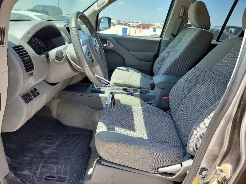2018 NISSAN FRONTIER SV  