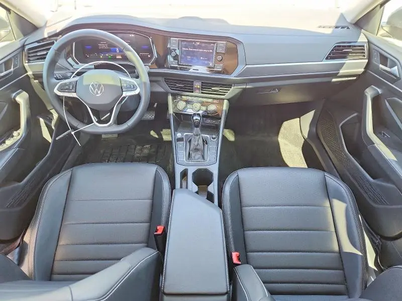 2024 VOLKSWAGEN JETTA SE  